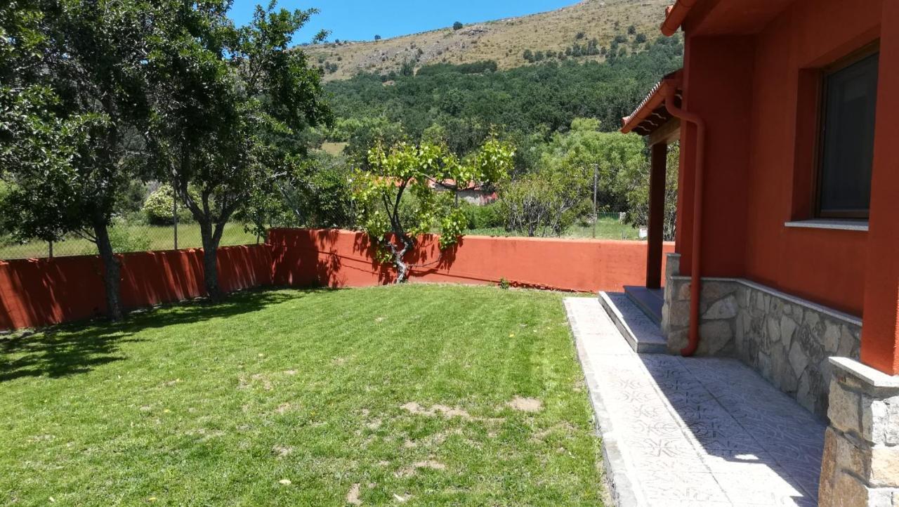 Casa Rural Las Canales Zapardiel de la Ribera Exterior photo