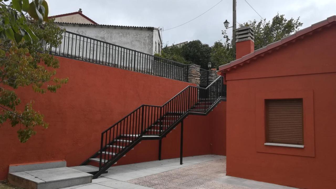Casa Rural Las Canales Zapardiel de la Ribera Exterior photo